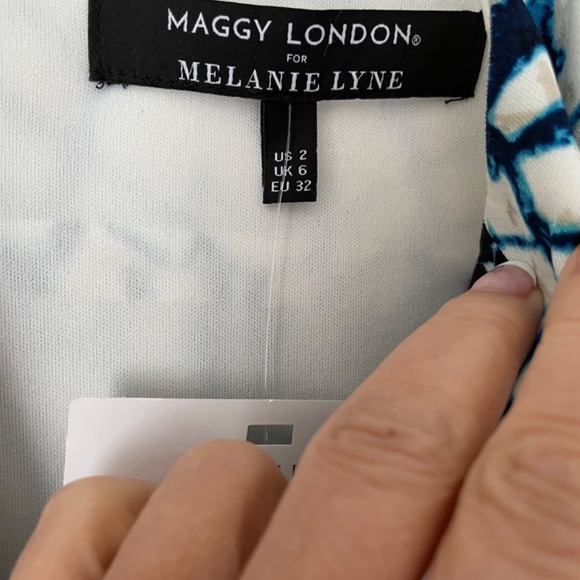 NWT - Maggy London Summer print dress size 2-4 - Picture 3 of 4